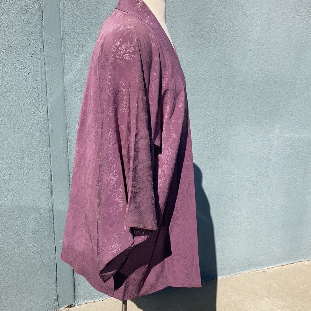 Vintage Kimono Lavender Silver Threading - Picture 6 of 16
